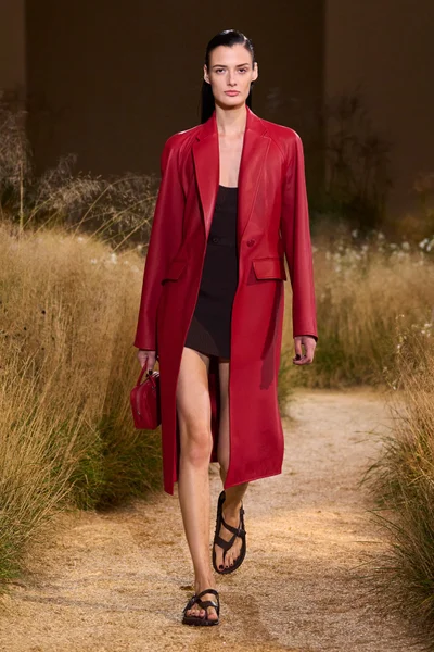 Look 48